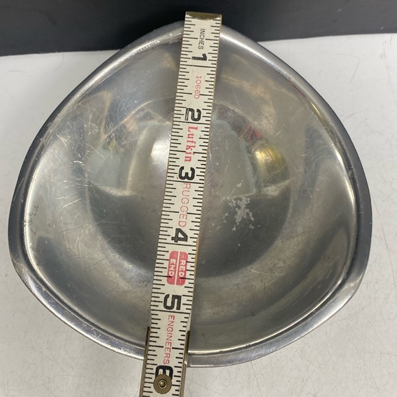 Nambé 526 Handmade Serving Bowl Tri Corner Dish Made of Aluminum Alloy Metal - Picture 7 of 11